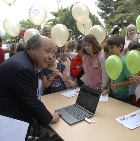 ©Ayto.Granada: EL CENTRO DE EDUCACIN VIAL AOGE LA LECTURA DEL MANIFIESTO EN LA III SEMANA MUNDIAL DE LA SEGURIDAD VIAL, DEDICADA A LOS NIOS